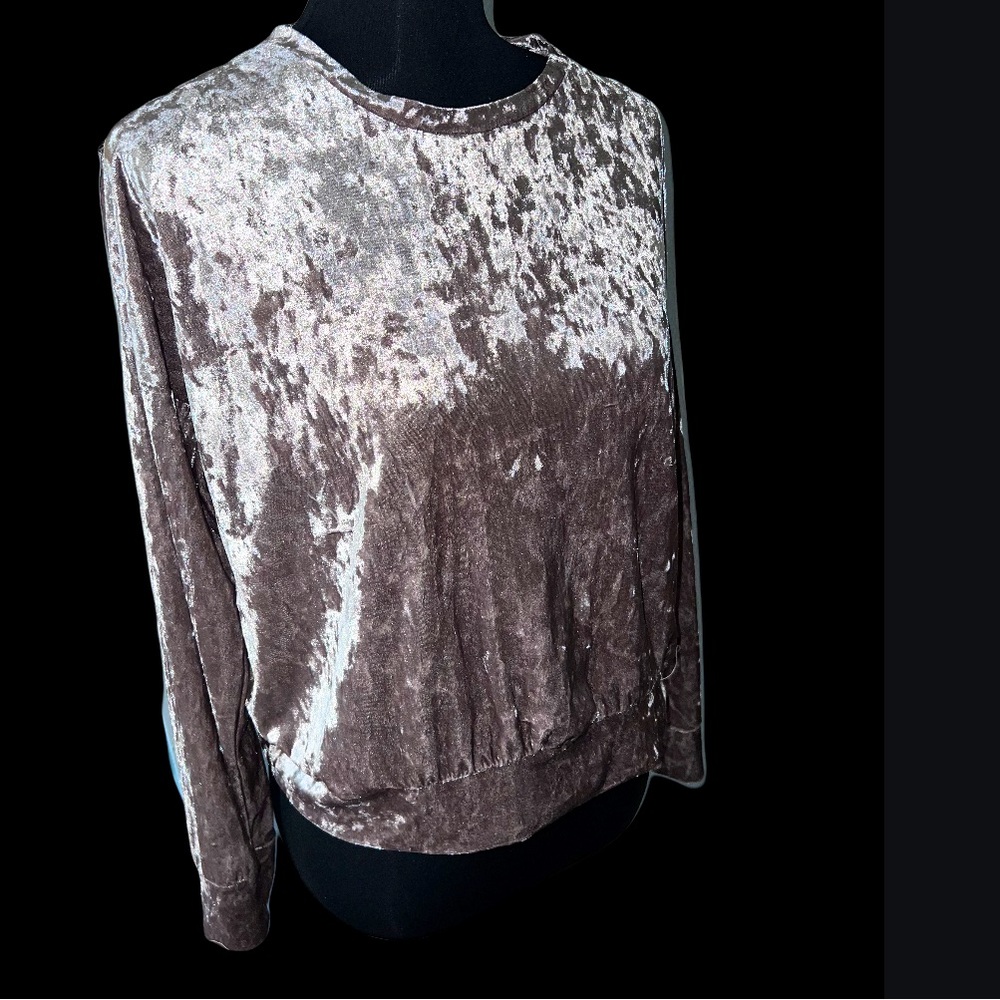 Woman tops